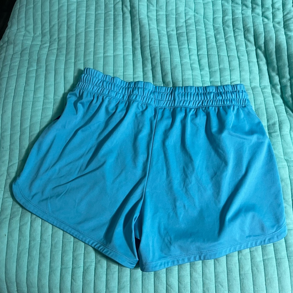Nike Running Shorts - Picture 3 of 4